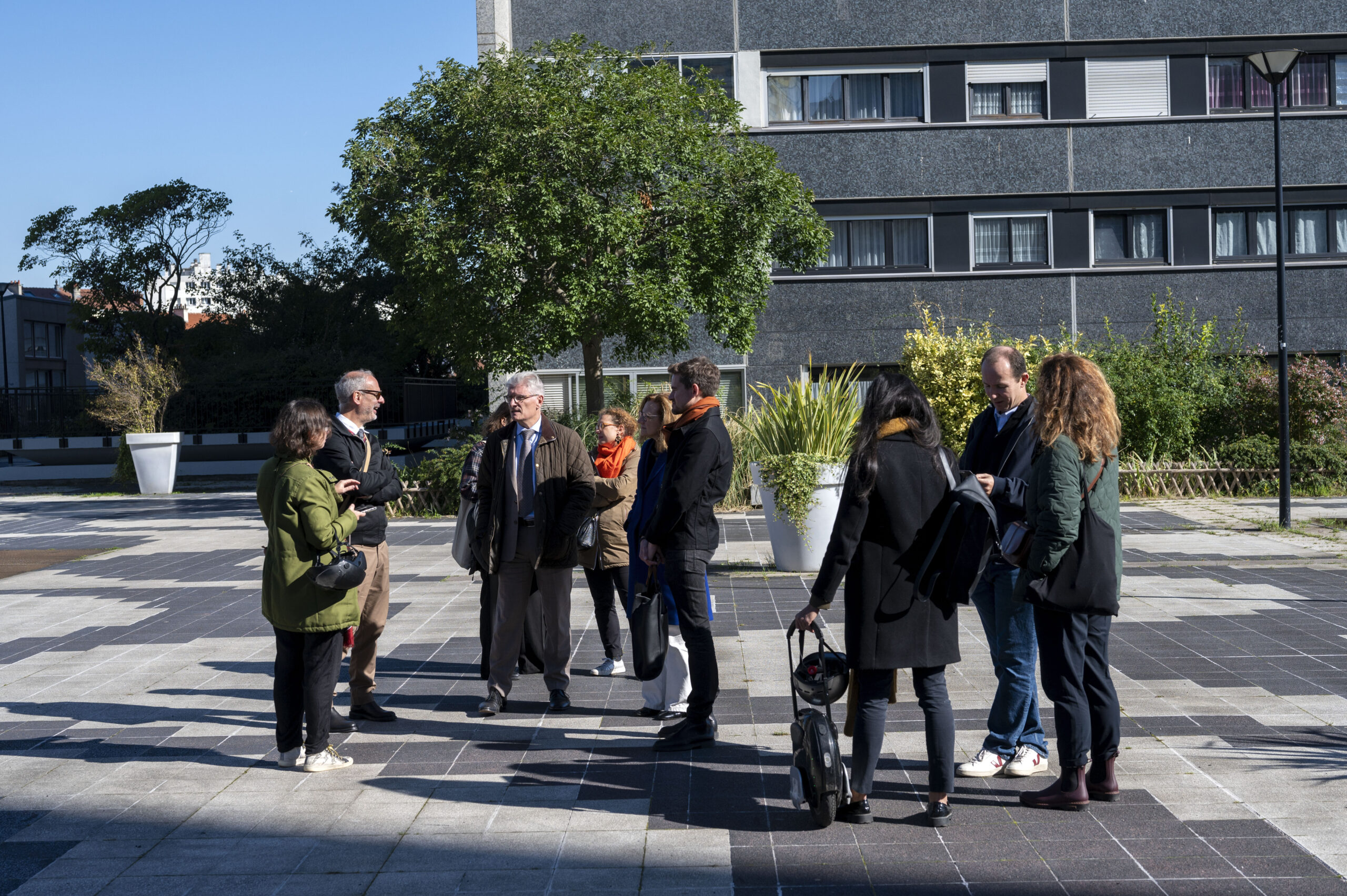 COM: Ville Hybride, quartier Charras.