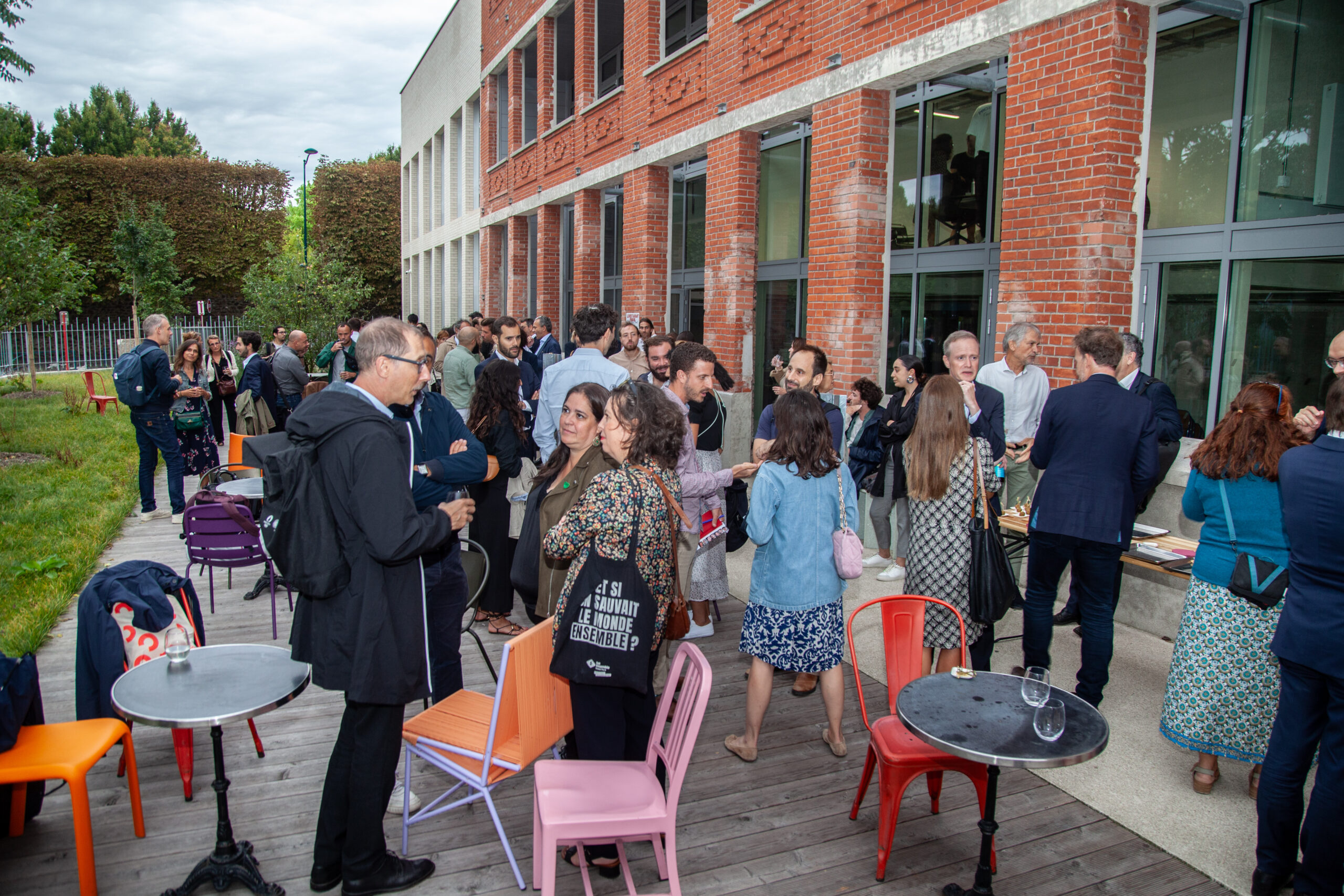 Club Ville Hybride à Pantin sur le theme : quel nouveau rapport au foncier voulons-nous ?