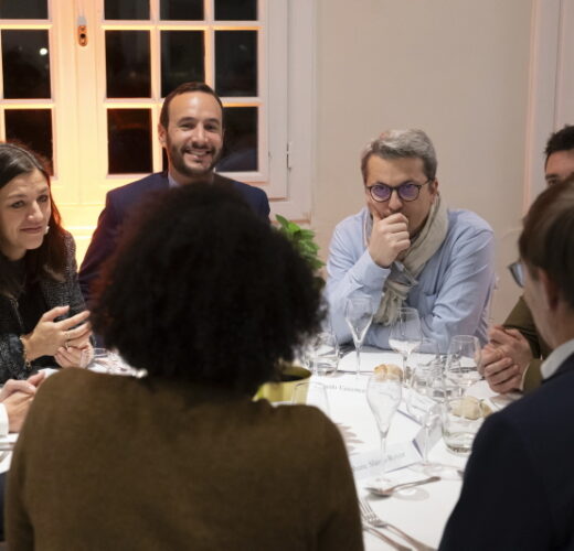 Ville Hybride: diner des personnalités